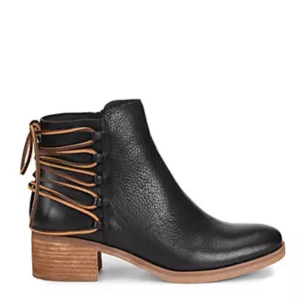 Korks Belaya Lace Up Back Booties Black Size 8